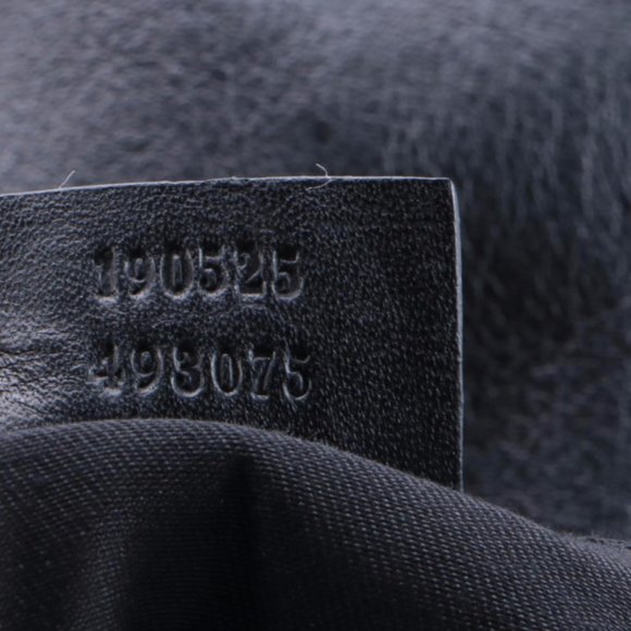 Authentic GUCCI Black Leather D-Ring Hobo - Picture 6 of 7